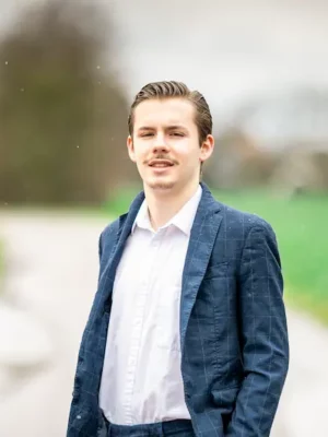 Mathéo-Merckel-Houssen-2026-Liste-Mairie-Municipale-Conseil-Sloane-Marschal V3